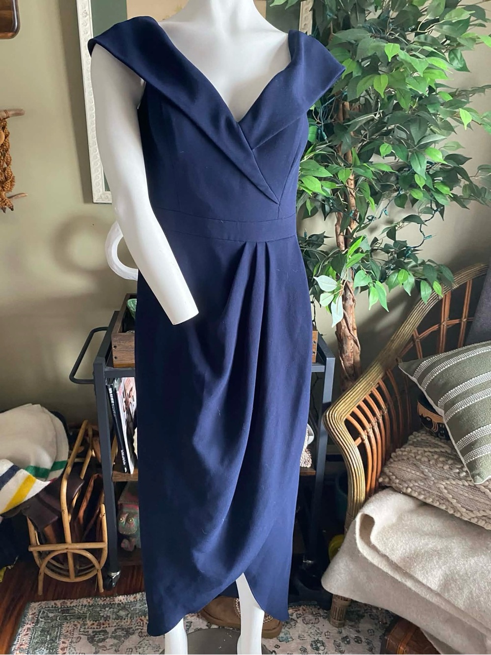 Xscape Navy One-Shoulder V-Neck Pleated Dress